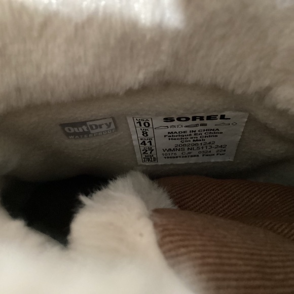 Sorel Women's Tivoli V Waterproof Booties, size 10 - Picture 5 of 11